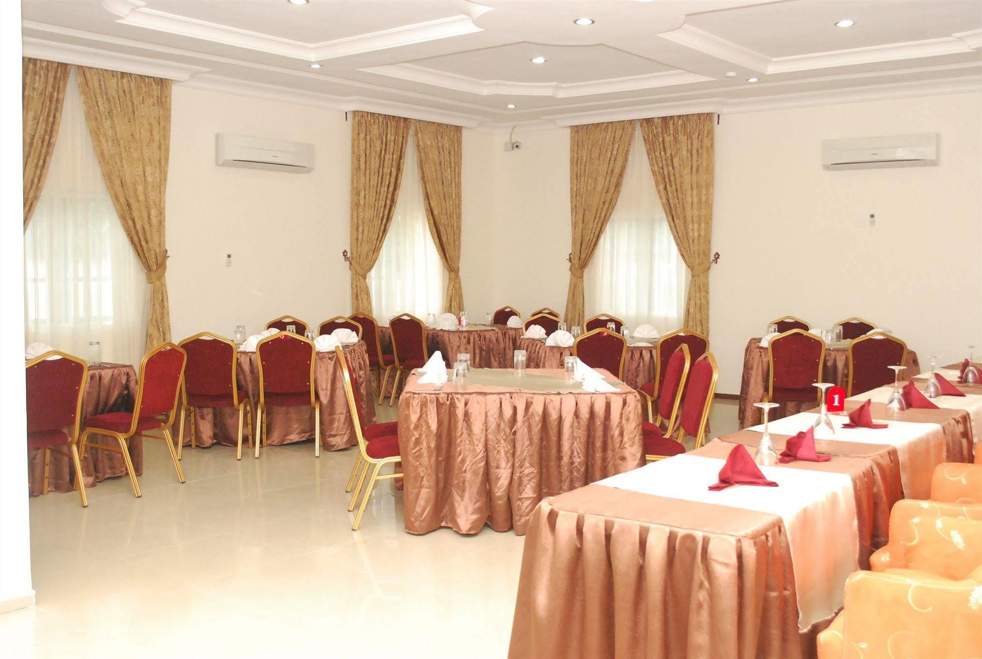 Hemas Hotel Abuja Exterior photo