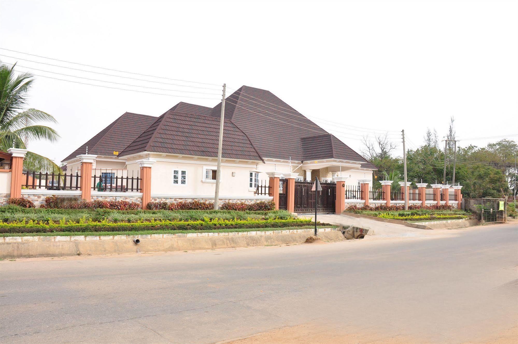 Hemas Hotel Abuja Exterior photo