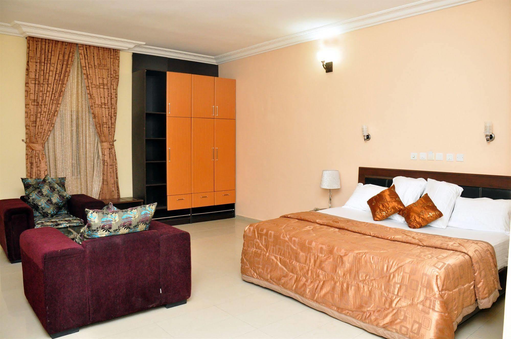 Hemas Hotel Abuja Exterior photo