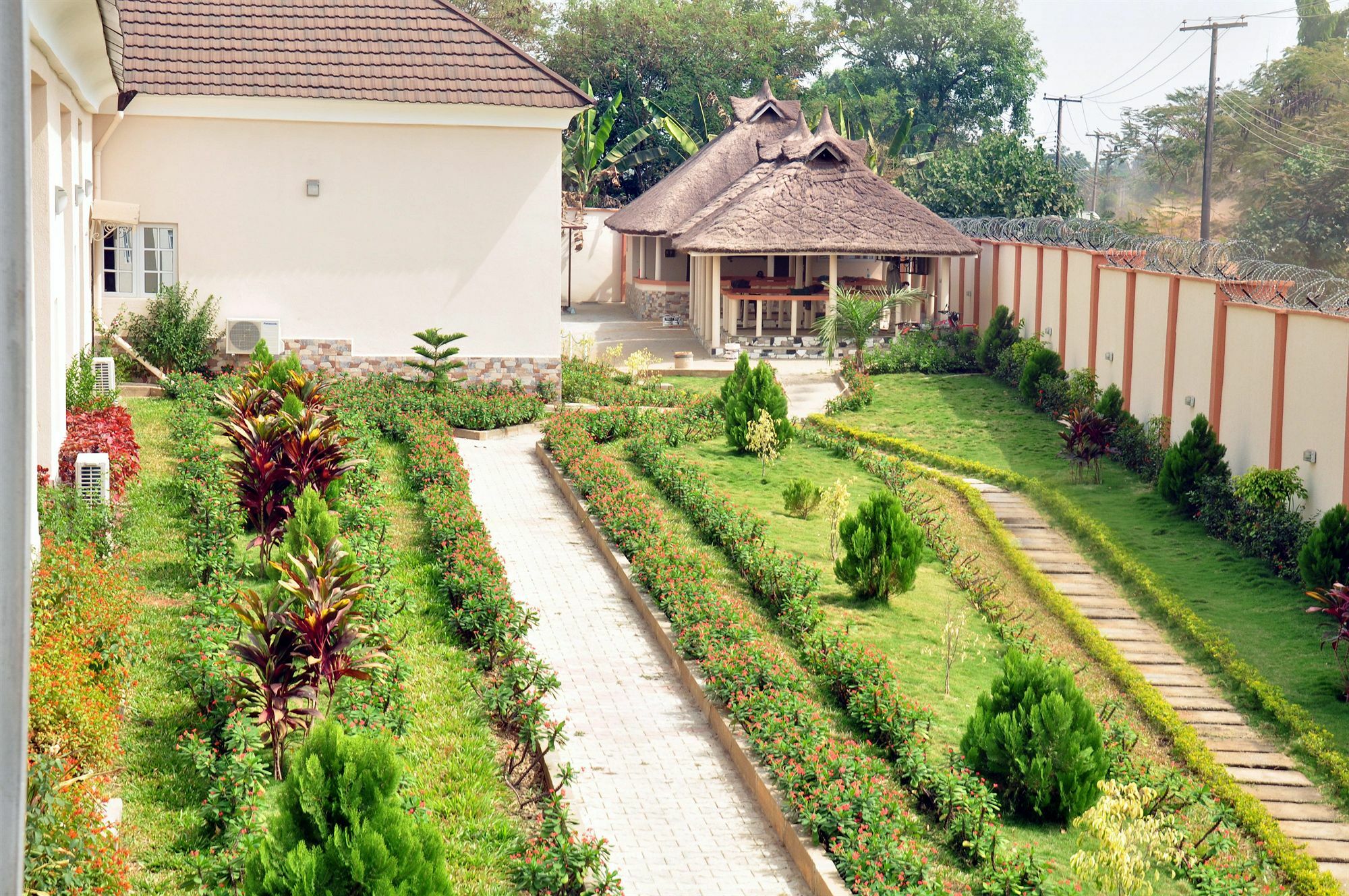 Hemas Hotel Abuja Exterior photo